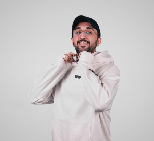 هودي كمستكا - أبيض