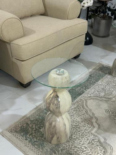 طاولة خدمة مفردة زجاج شفاف
