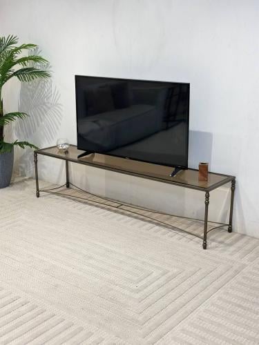 طاولة تلفزيون K6491