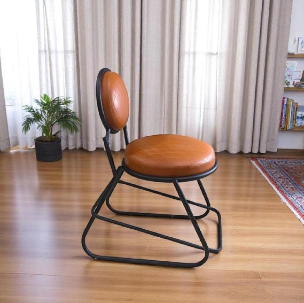 كرسي مفرد جلد بني