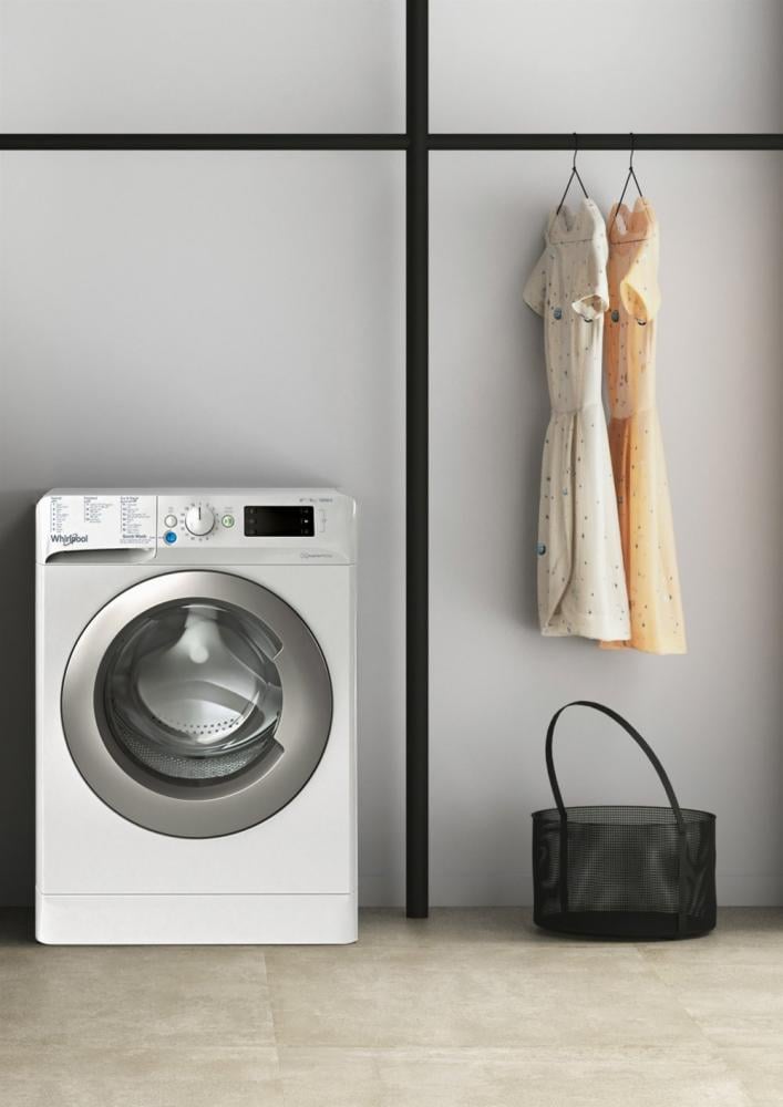 غسالة ويرلبول تعبئة أمامية (9) كيلو ، (16) برنامج ، انفيرتر - أبيض