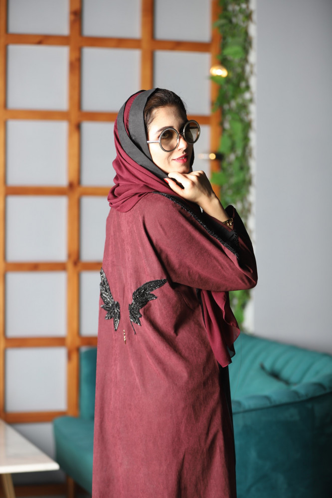 عباية الجناح حرير شامواه ( بلونين )