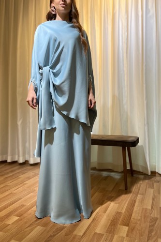 CYDA طقم حرير كريب بشك على الأكمام "سماوي"