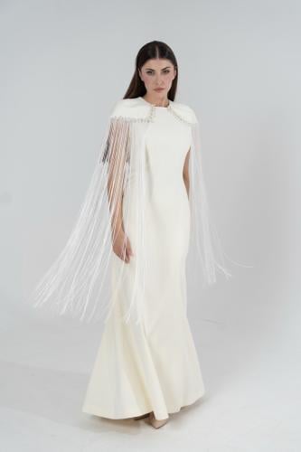 ONGUN فستان سهرة بهدب وتطريز أبيض