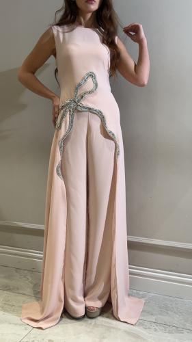 طارق ايديز  طقم بنطال و توب طويل مشكوك يدوياً