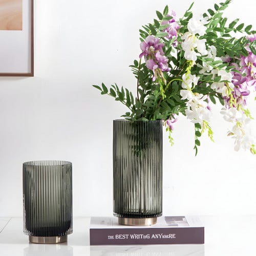 فازه زجاج أسود