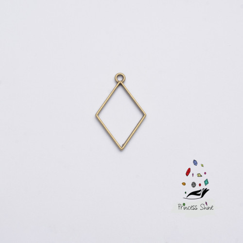 381 - تعليقة شكل معين صغير لون برونزي