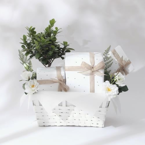 White Garden Gift هدية الحديقة البيضاء