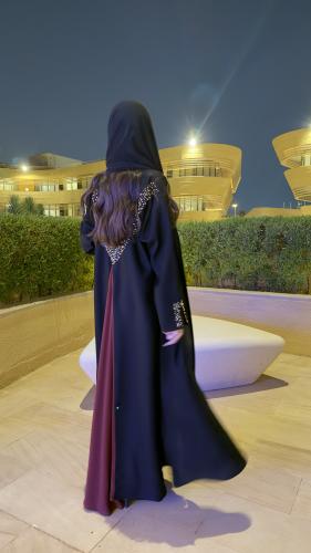 عباية ترف كسرة عنابي