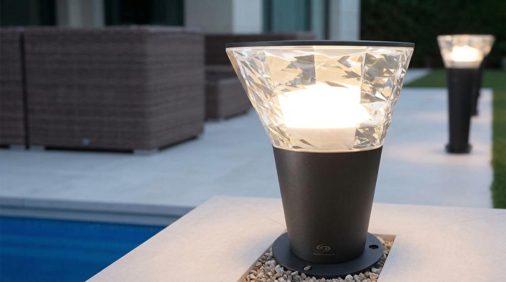 عمود إنارة حدائقي مودرن P9063 بمقاسات 30سم / 60سم / 80سم