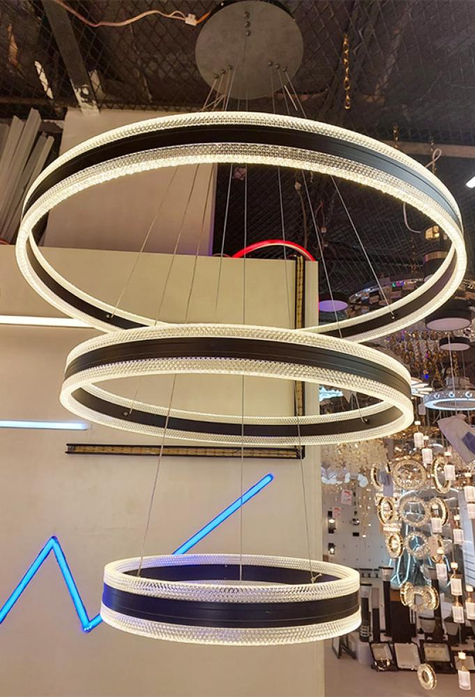 ثريا مودرن ثلاث حلقات مقاس 40 60 80 ثلاث ألوان LED ابيض اصفر كريمي للمجالس وغرف المعيشة