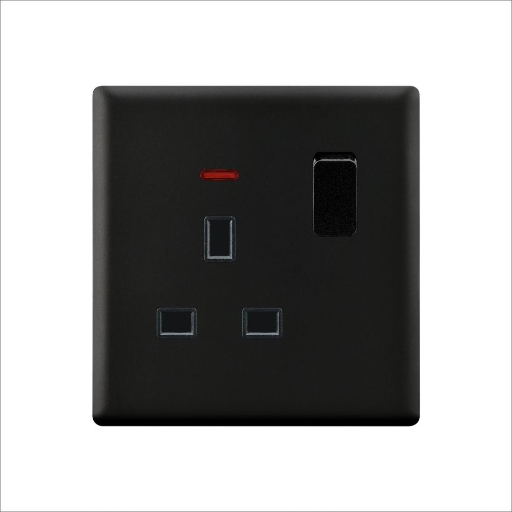 فيش 13 أمبير بمفتاح ولمبة SVL