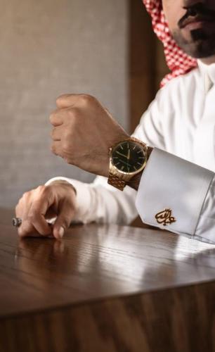 كبك بالاسم فخامه بطلاء الفضة_ متجر لحضة تذكار