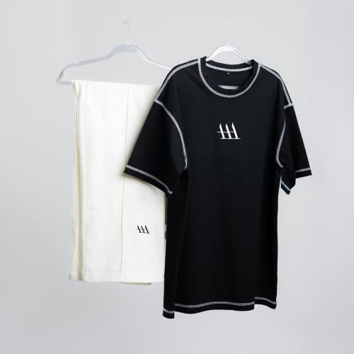 Black T-shirt