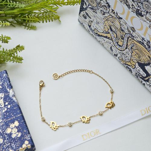 سوار DIOR بجودة عالية100% شبيه الذهب