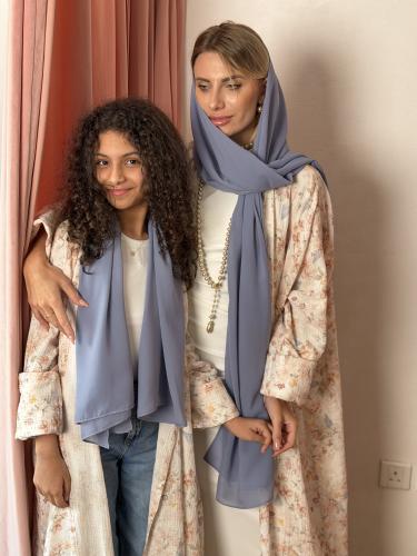 طقم عباية للأم والبنت Mommy & Me - ورد ازرق