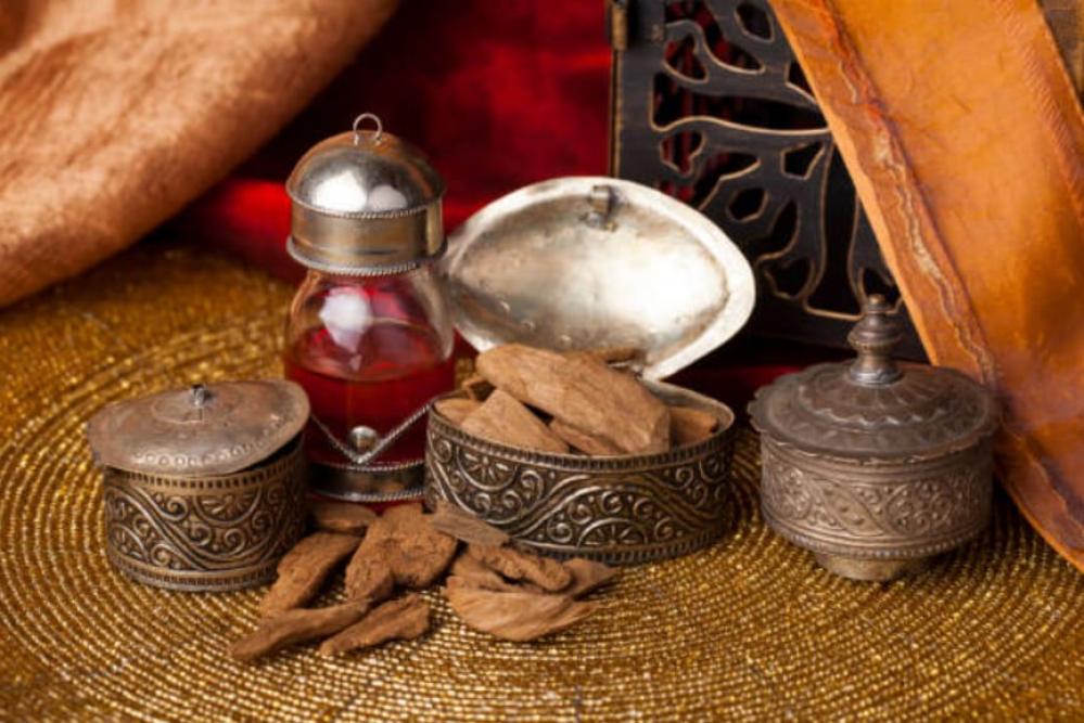 سعر العود الفاخر