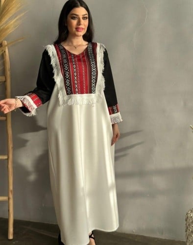 بشت بملمس ناعم مع سدو يوم التاسيس تطريزات حواف الي...
