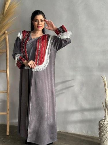 بشت بملمس ناعم مع سدو يوم التاسيس تطريزات حواف الي...