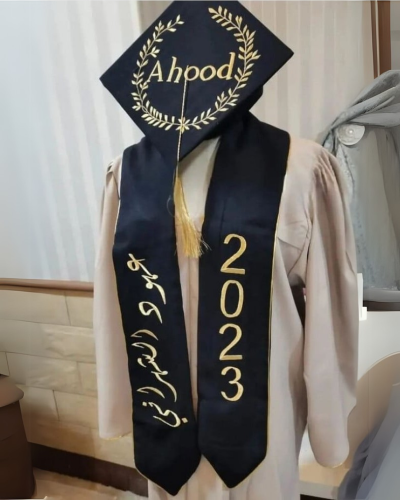 تفصيل عبايات التخرج
