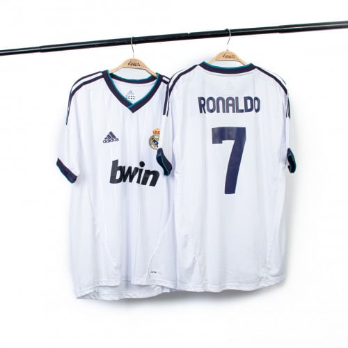 تيشيرت النجم رونالدو ريال مدريد كلاسيك 2013