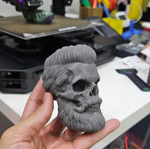 جمجمة الرجل الوسيم