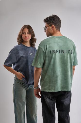 INFINITE Oversize T-shirt