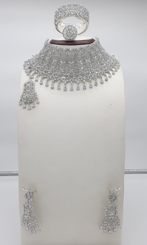 Cartier buy toussaint necklace