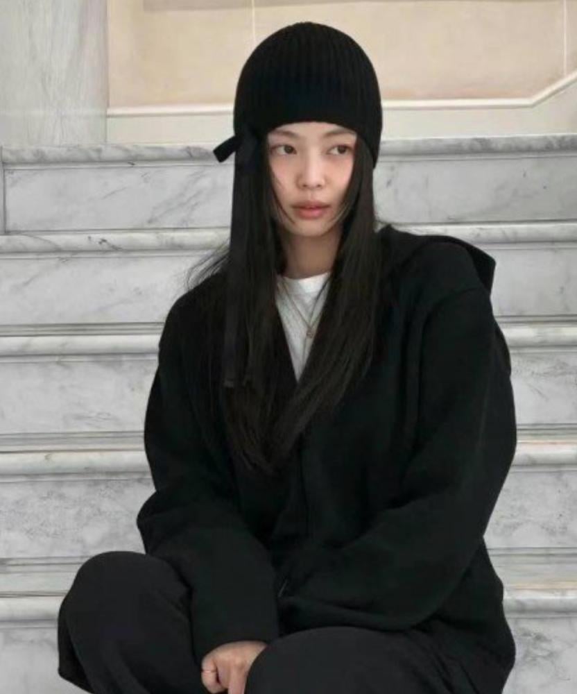 2025 Chanel Beanie Hat Cashmere Satin Black TEBOUGIE