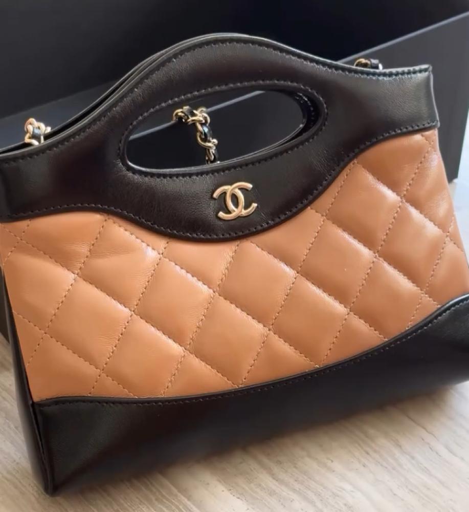 24A新作高級感溢れる♡【CHANEL】ミニショッピングバッグ ミニショッピングバッグ CHANEL(シャネル) - 海外通販のBUYMA