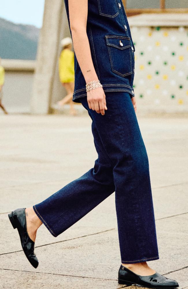 2025 Chanel Cruise Denim Jeans Dark Blue - TEBOUGIE