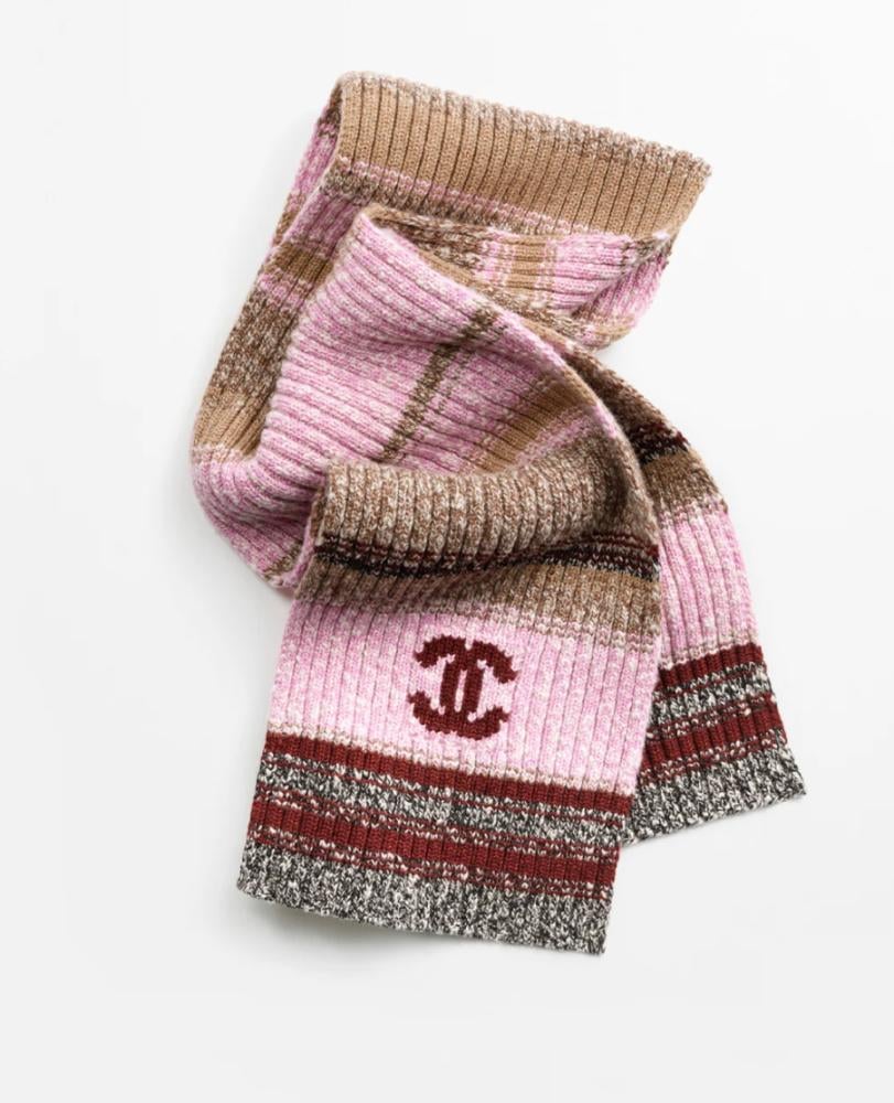 2025 Chanel Scarf Pink Wool Scarf - TEBOUGIE