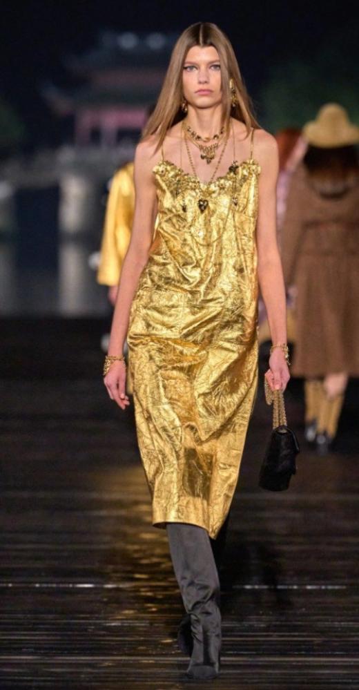 Coco Beach 2024 collection from CHANEL - TEBOUGIE Coco Beach 2024 collection from CHANEL - TEBOUGIE