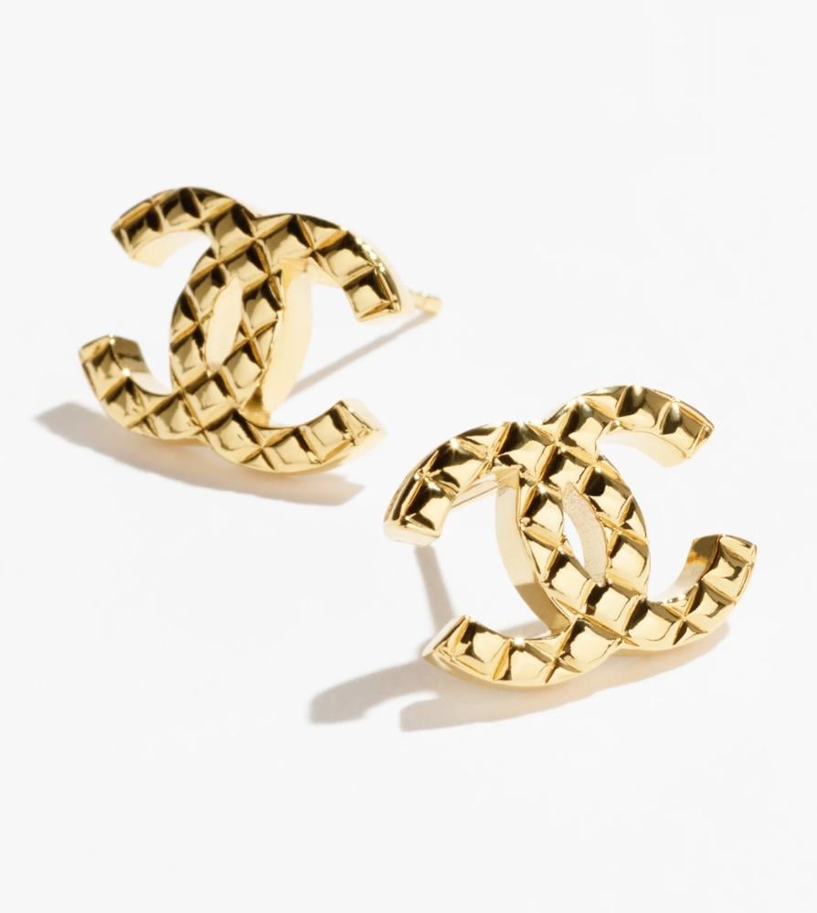 煌めく日常に一粒☆【CHANEL】Stud Earrings ゴールド C-E-230613-5-01_1024x1024.jpg?