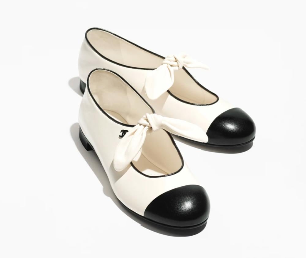 靴 CHANEL mary jane flat shoes black white Chanel // Leather Mary Jane Flat – VSP Consignment