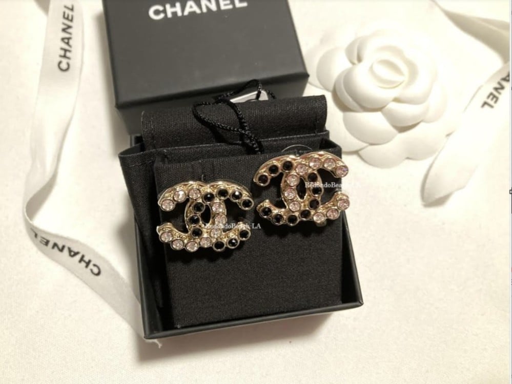 2024 Chanel earrings with gold closure and black and white