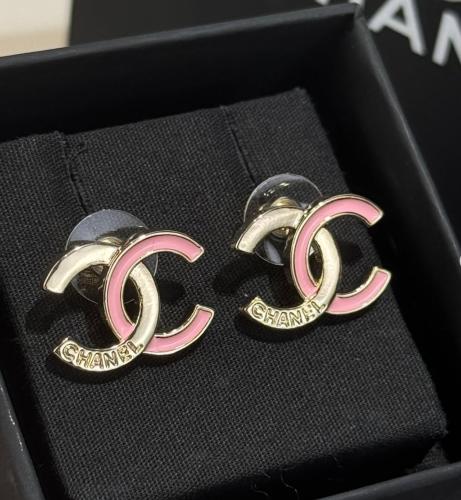 Stud earrings - Metal & resin, gold & pink — Fashion | CHANEL