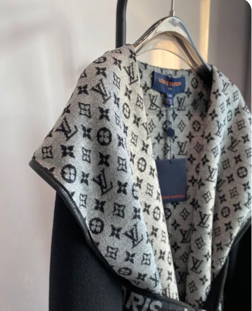 Louis Vuitton Black Short Belted Coat - TEBOUGIE