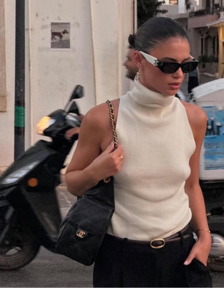 Buying Luxury Traveling Looks