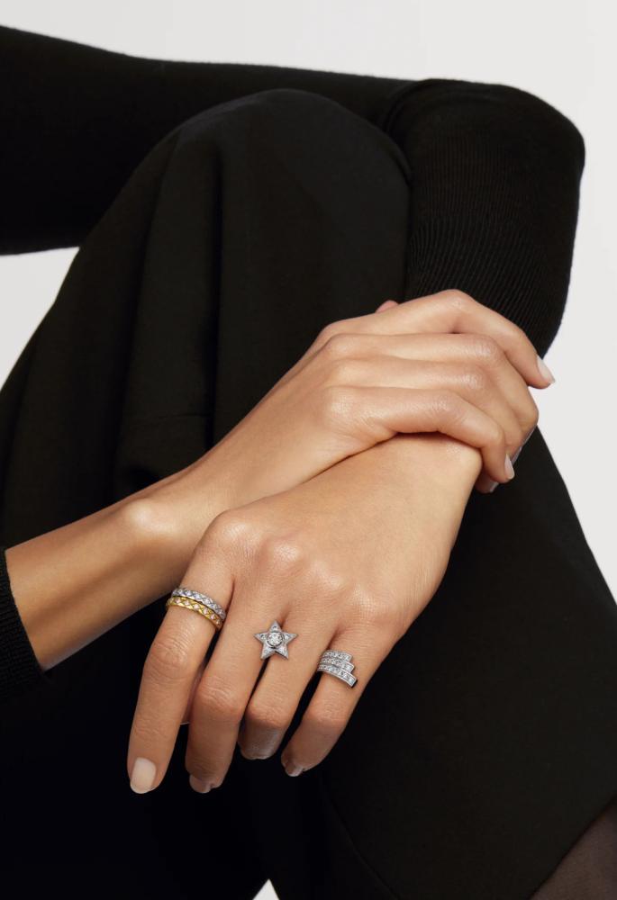 CHANEL Engagement Ring Camerierシャネル カメリア CHANEL Engagement Ring Camerierシャネル カメリア Authentic