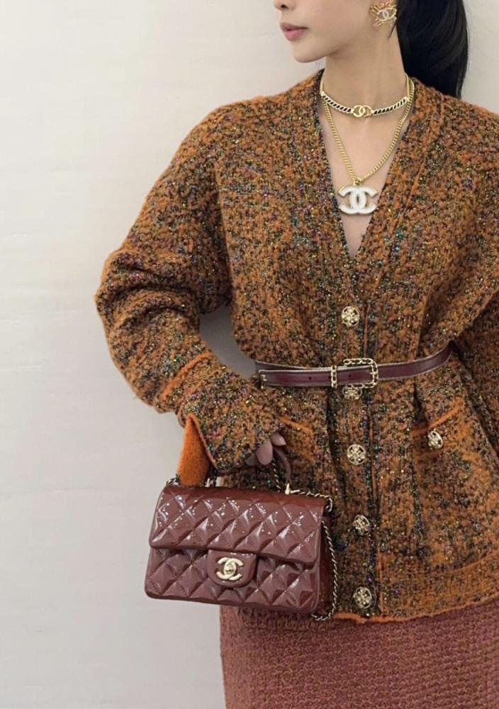 2024 Chanel Orange Shiny Cashmere Cardigan - TEBOUGIE