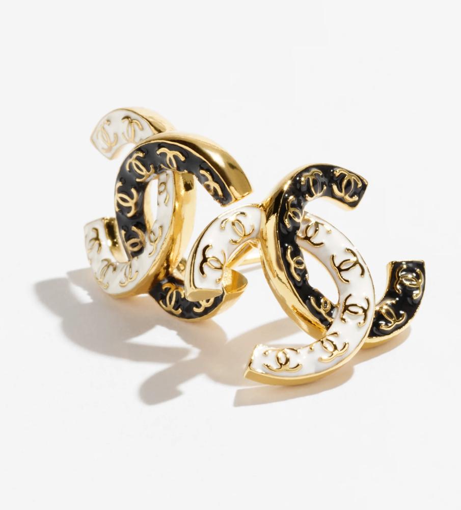 Chanel white earrings online
