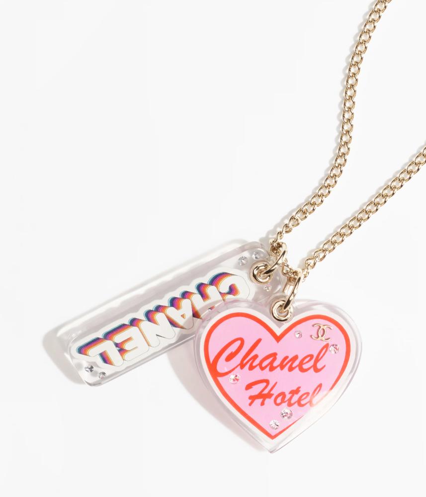 2024 Chanel Resin Metal Strass Multi Color Heart Shape
