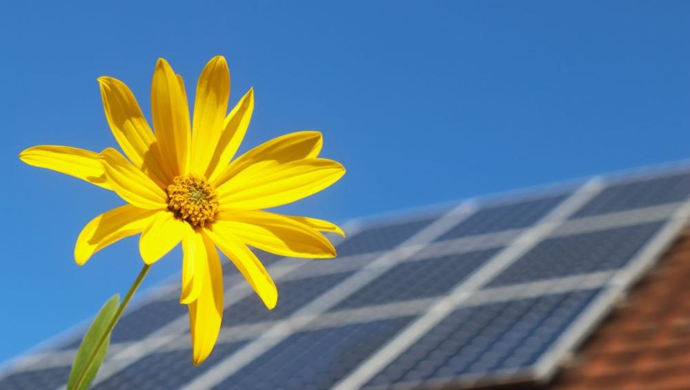 عدد الالواح اللازمة من الطاقة الشمسية لتشغل مكيف