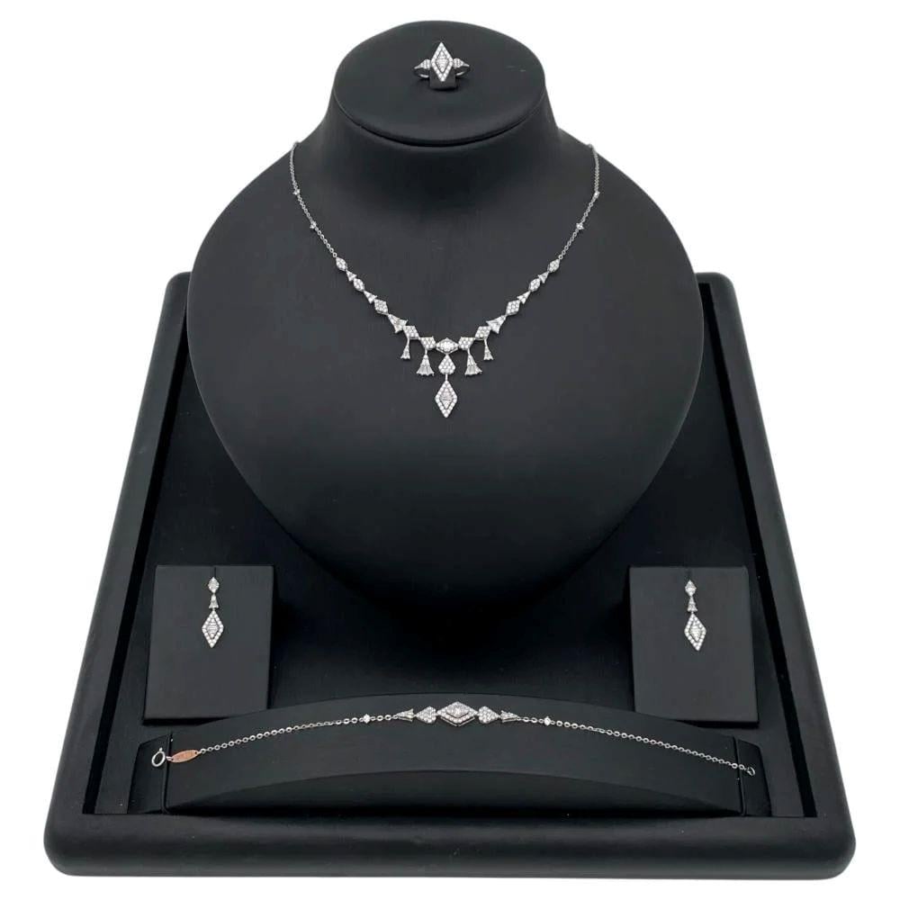 الفرق بين الذهب الأبيض والذهب الأصفر