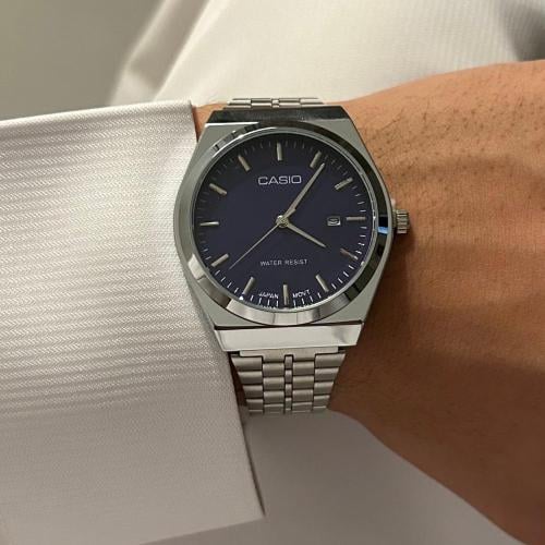 CASIO watch 18
