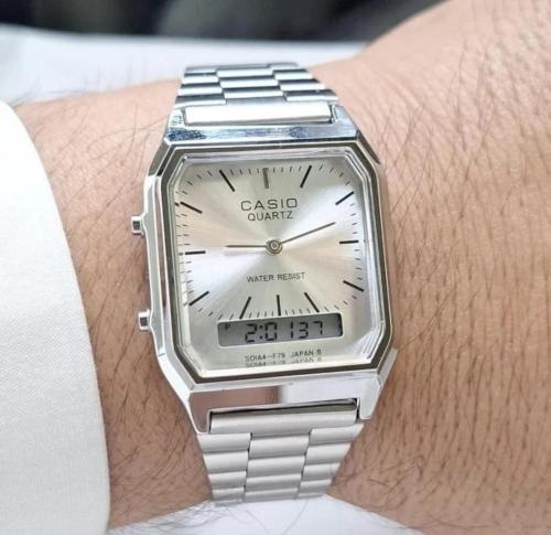 CASIO watch white
