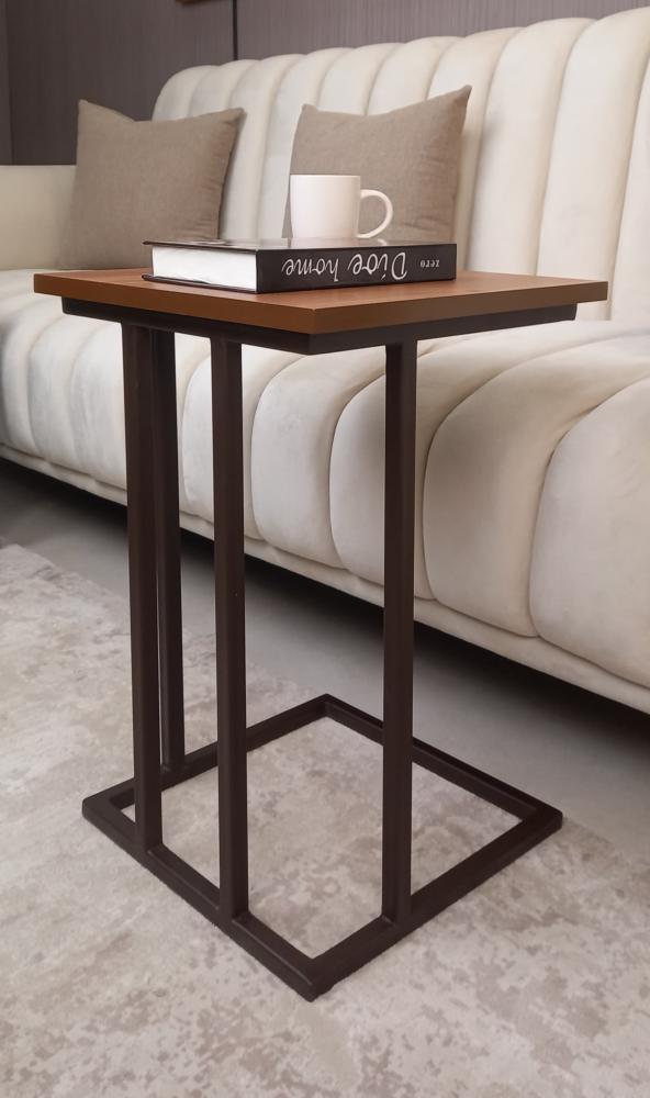 طاولة قهوة جانبية أنيقة – خشب ومعدن