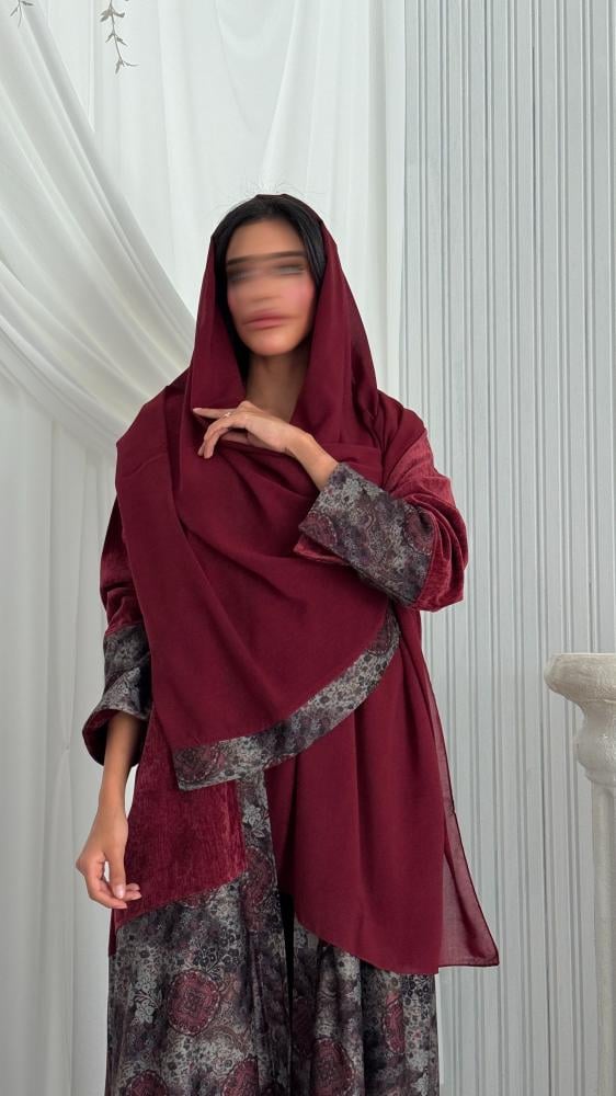عباية مخمل قطيفة بتصميم نص كلوش ع– بخمس تشكيلات أنيقة