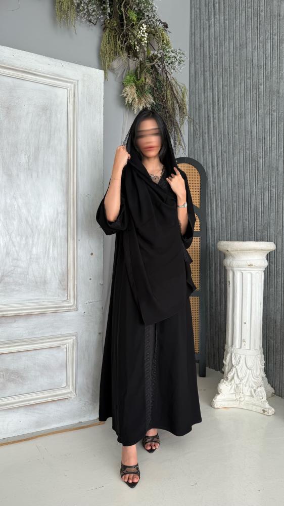 عباية صيفية من قماش كوبرا – نص كلوش بتصميم أنيق